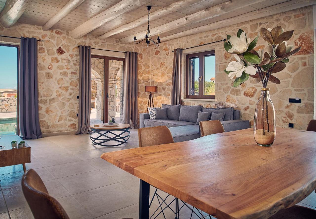 Ioanna Chateau - Luxury Stone