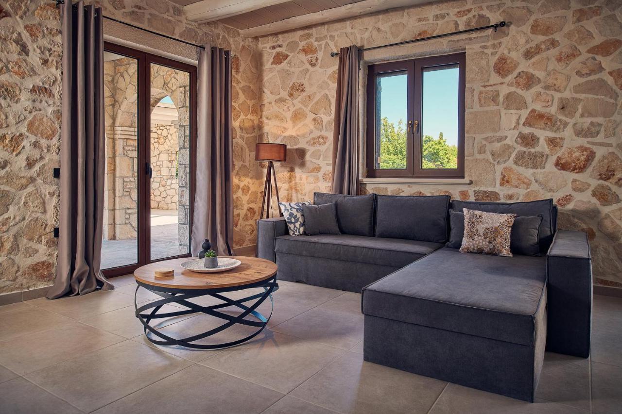 Villa Ioanna Chateau - Luxury Stone