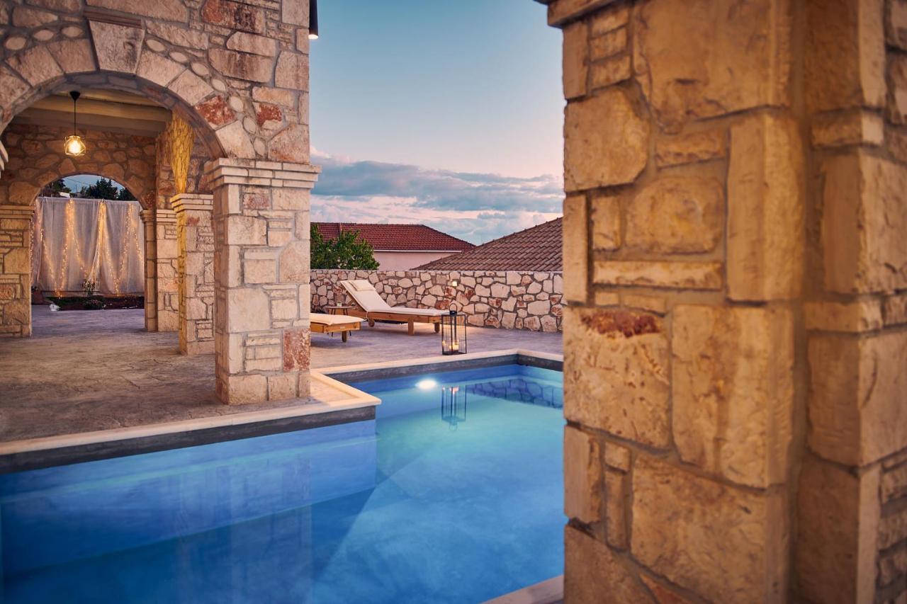 Ioanna Chateau - Luxury Stone