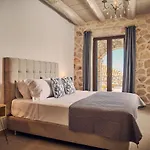 Ioanna Château